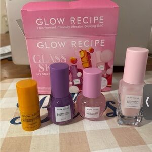 glow recipe glass skin kit
